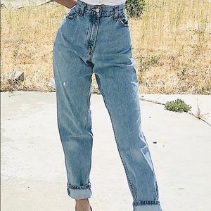 Vintage Levi’s 550 jeans